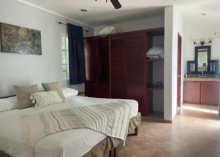 Casa Blanca Playa del Carmen